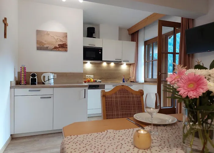 Апартаменти Mehlerhof *