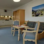 Mehlerhof * 图克斯